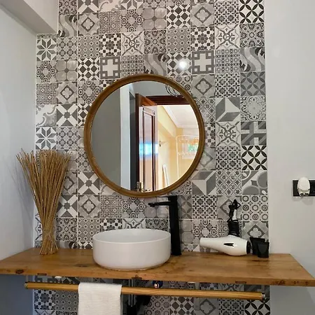El Tejado De Santa Ana Country house
